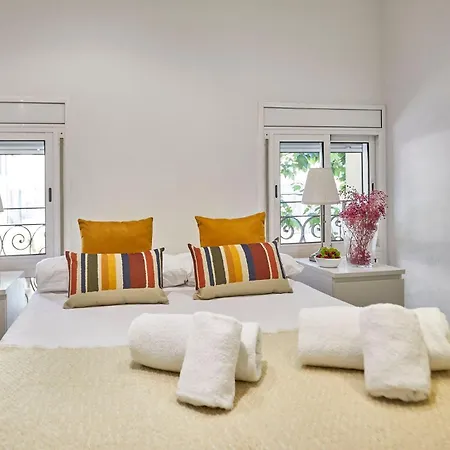 Апартаменты Bbarcelona Sant Pau Flat